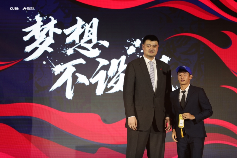 段丰伟.jpg